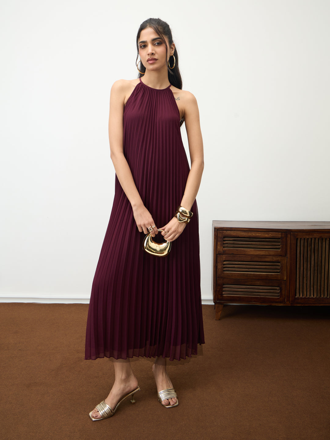Wine Halter Neck Pleated Maxi Dress