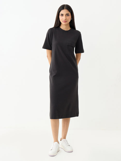 Black Relaxed Fit Midi Knit Dress