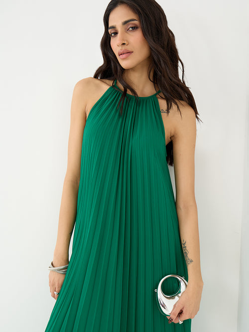 Green Halter Neck Pleated Maxi Dress