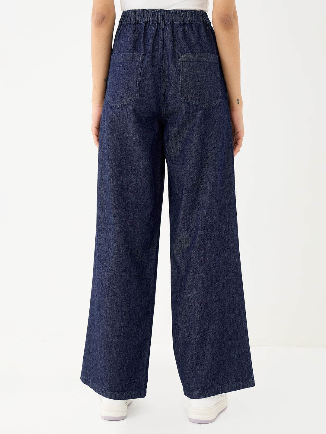DenimClassic Navy Straight Jeans